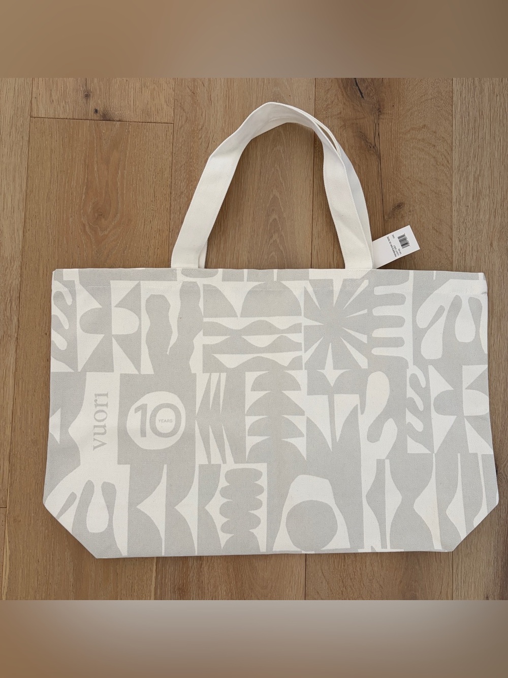 Vuori Father’s Day 25 Tote Bag Light Grey 10 Year Anniversary Canvas NWT*61